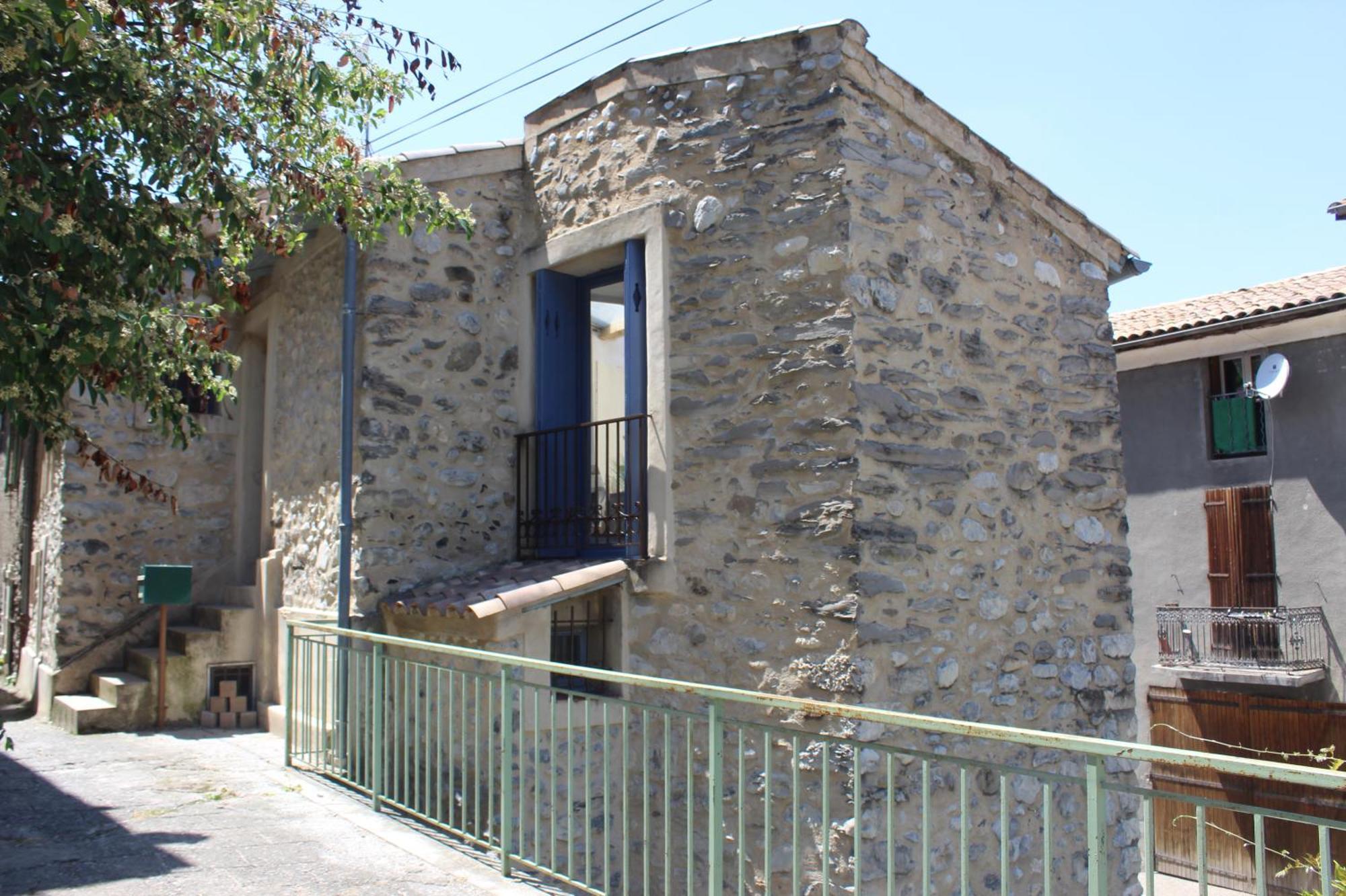 Maison De Village Holiday home *